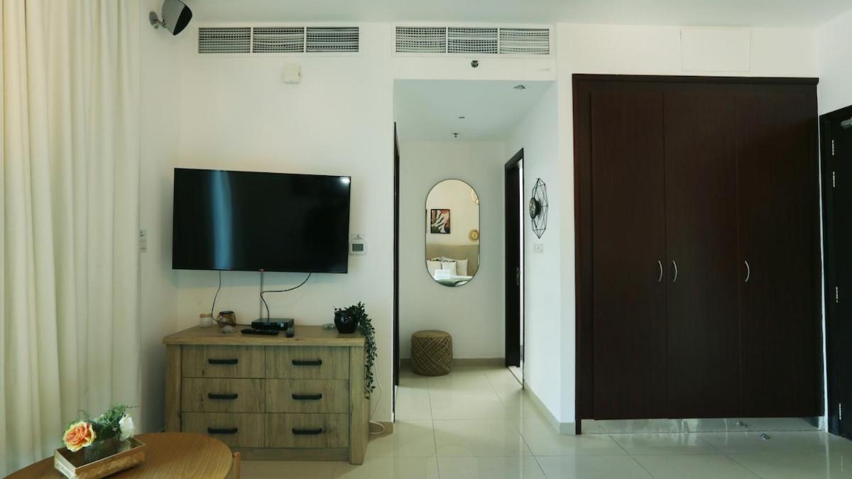 In Dec Marina Bshh Apartment *